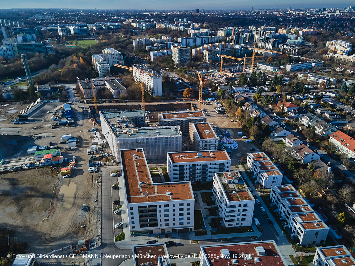 19.11.2021 - Luftbilder von der Baustelle Alexisquartier und Pandion Verde in Neuperlach